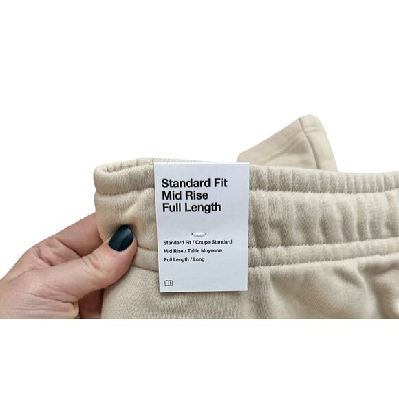 NWT Nike Women’s Wide Leg Joggers Size XXL Tan Standard Fit Mid-Rise $55 - Picture 3 of 6